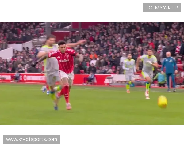 VAR争议再起：裁判判罚尺度是否影响欧冠比赛公平性