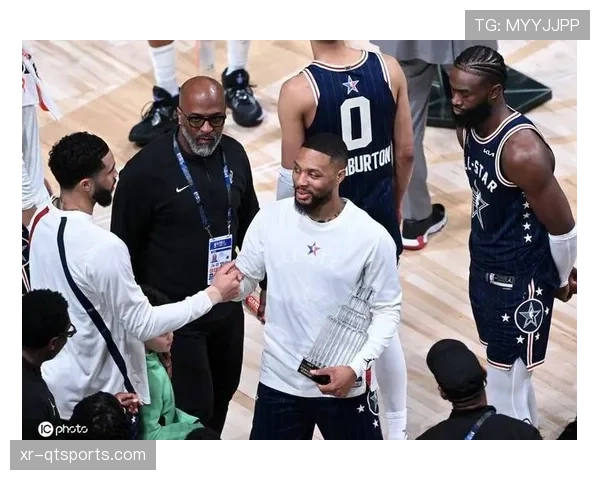 联盟讨论赛制改革，考虑引入季中锦标赛可能性